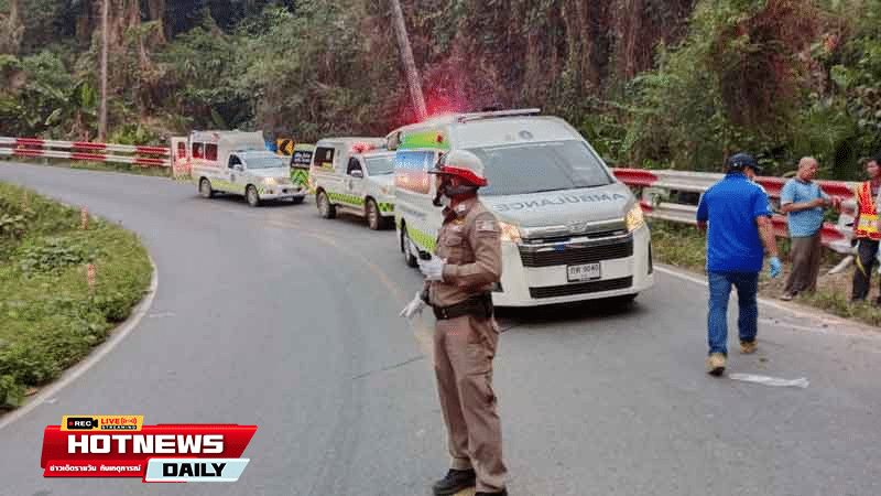 รถกระบะแหกโค้ง