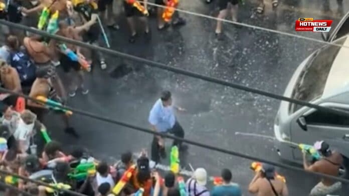 จับต่างชาติฉีดน้ำ